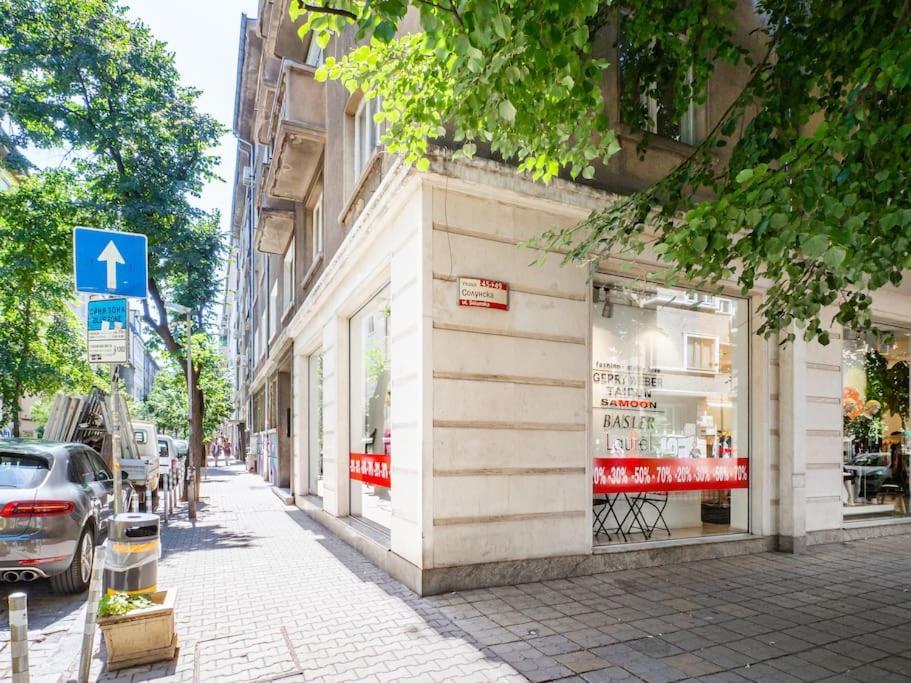 Cozy 1 Bdrm, Top Center, Solunska Near Vitoshka Street Sofia Zewnętrze zdjęcie